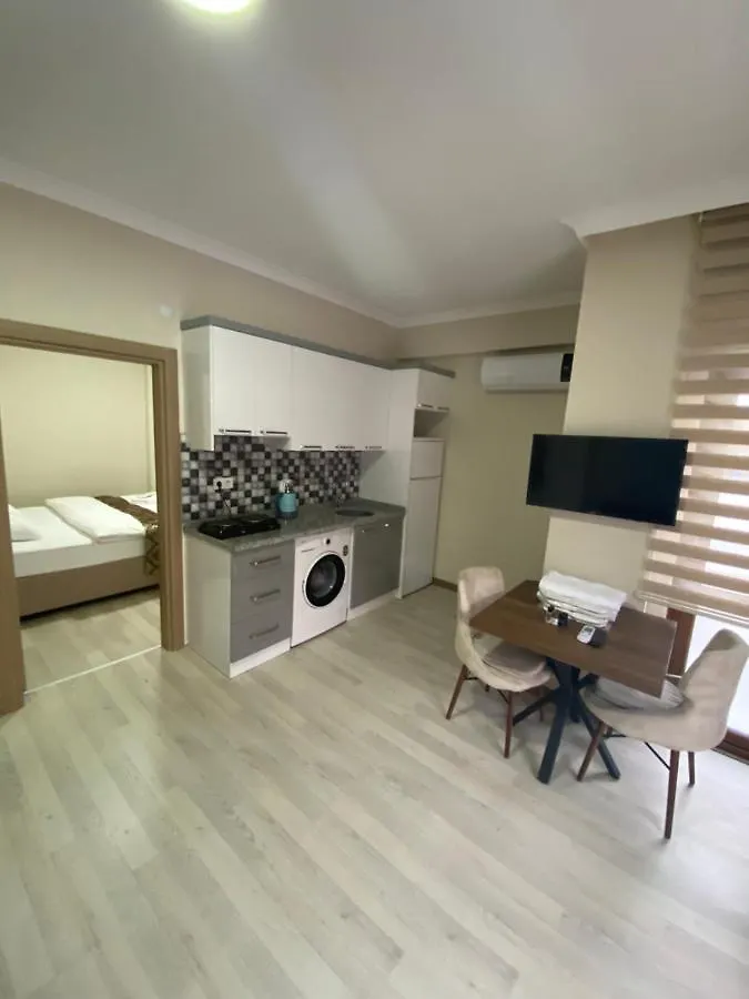 Balek Apart Pelitli